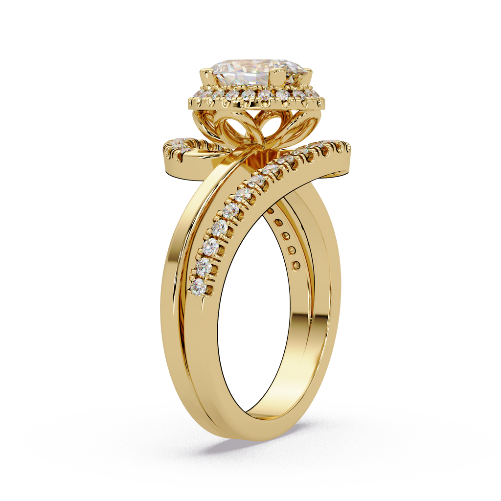 Oval & Round Cut Diamond Ladies Ring