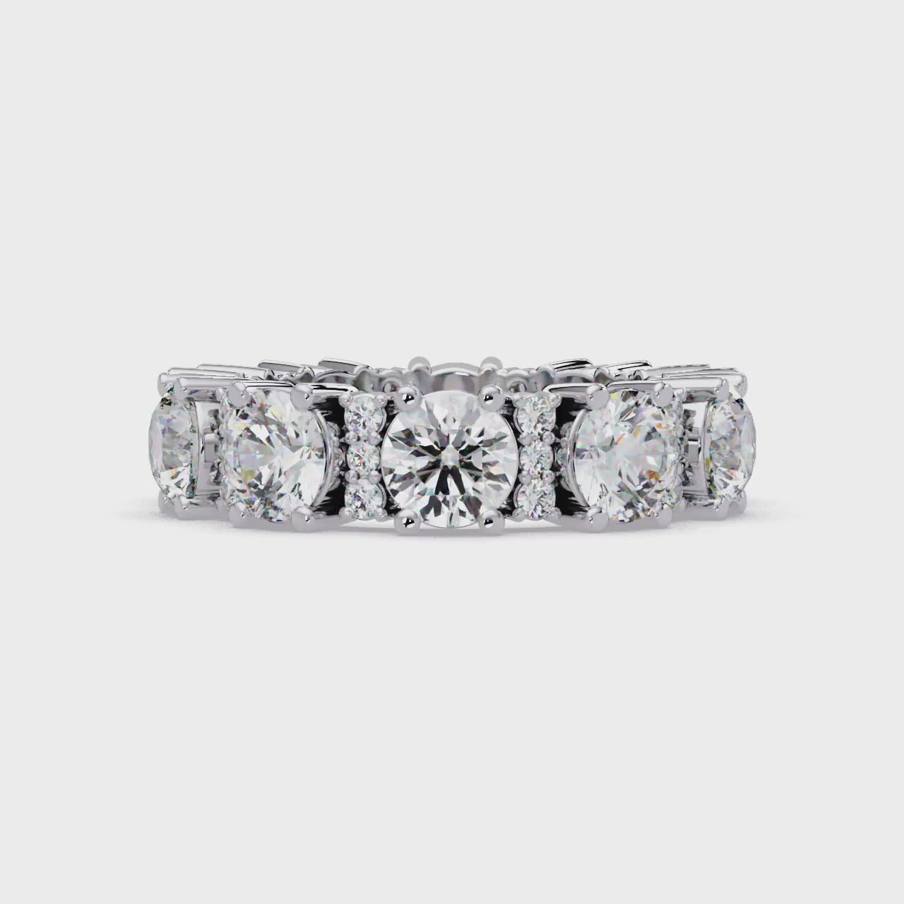 Round Cut Diamond Ladies Ring